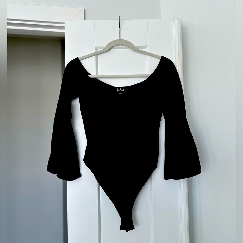 Iulus black bodysuit